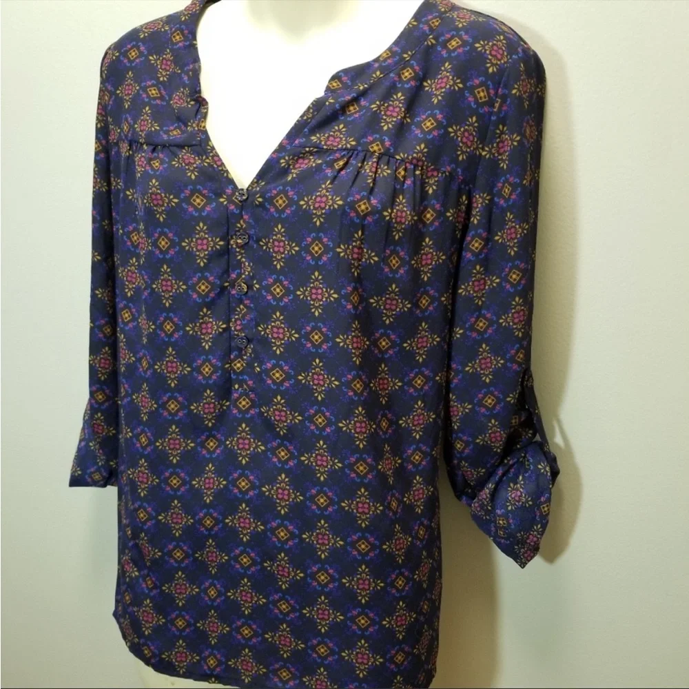 NWOT Skies Are Blue Silky Print Blouse Roll Sleeve Women S - Picture 5 of 10